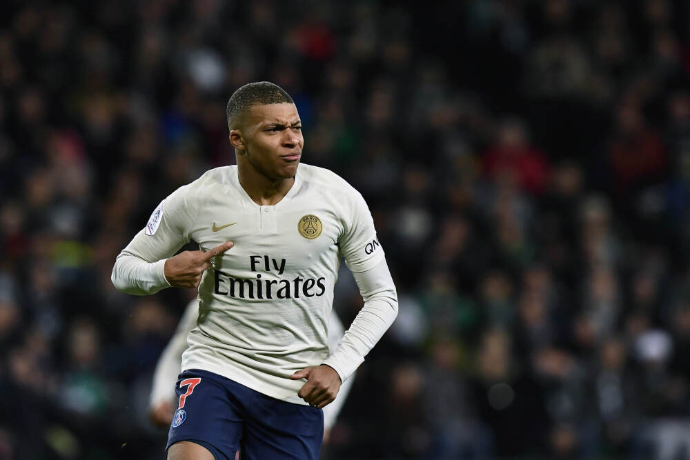 花旗:美国政策波动削弱美元价值 促使市场转向做空美元